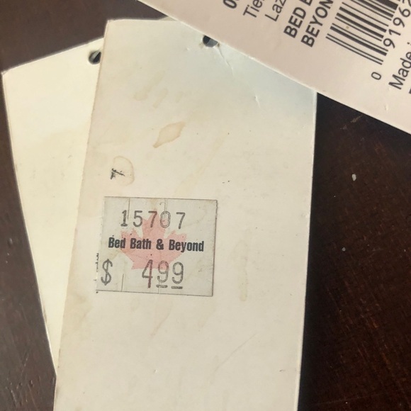 - White Curtain Tie Backs. (4 new) - Picture 3 of 5